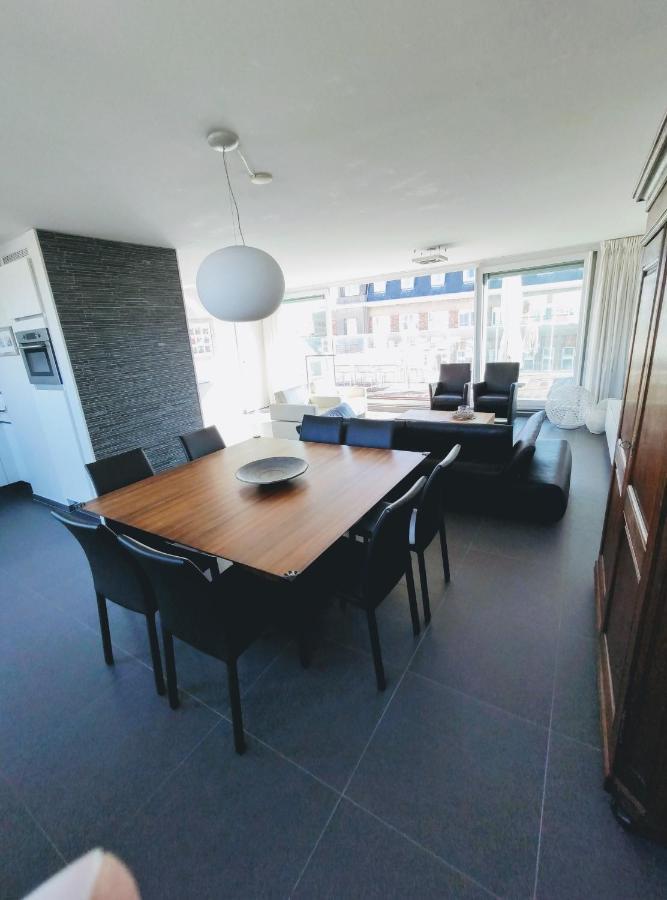 Penthouse Met Groot Terras Oostende